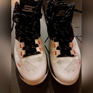 Steph Curry Suit and Tie 4.5Y